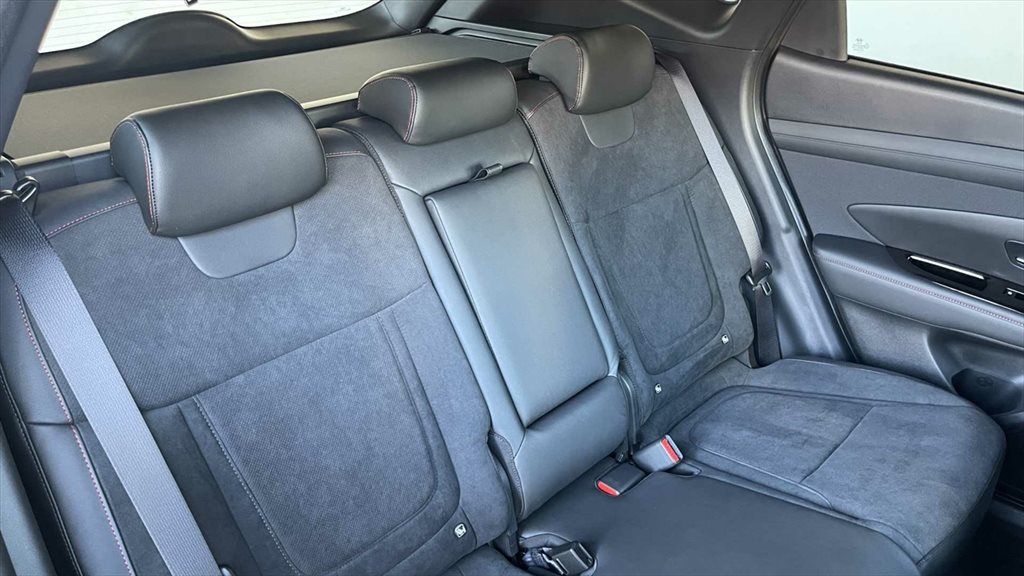 Hyundai Tucson IV 1.6 T-GDi DCT 4WD N-Line - Samsaru's Car Outlet