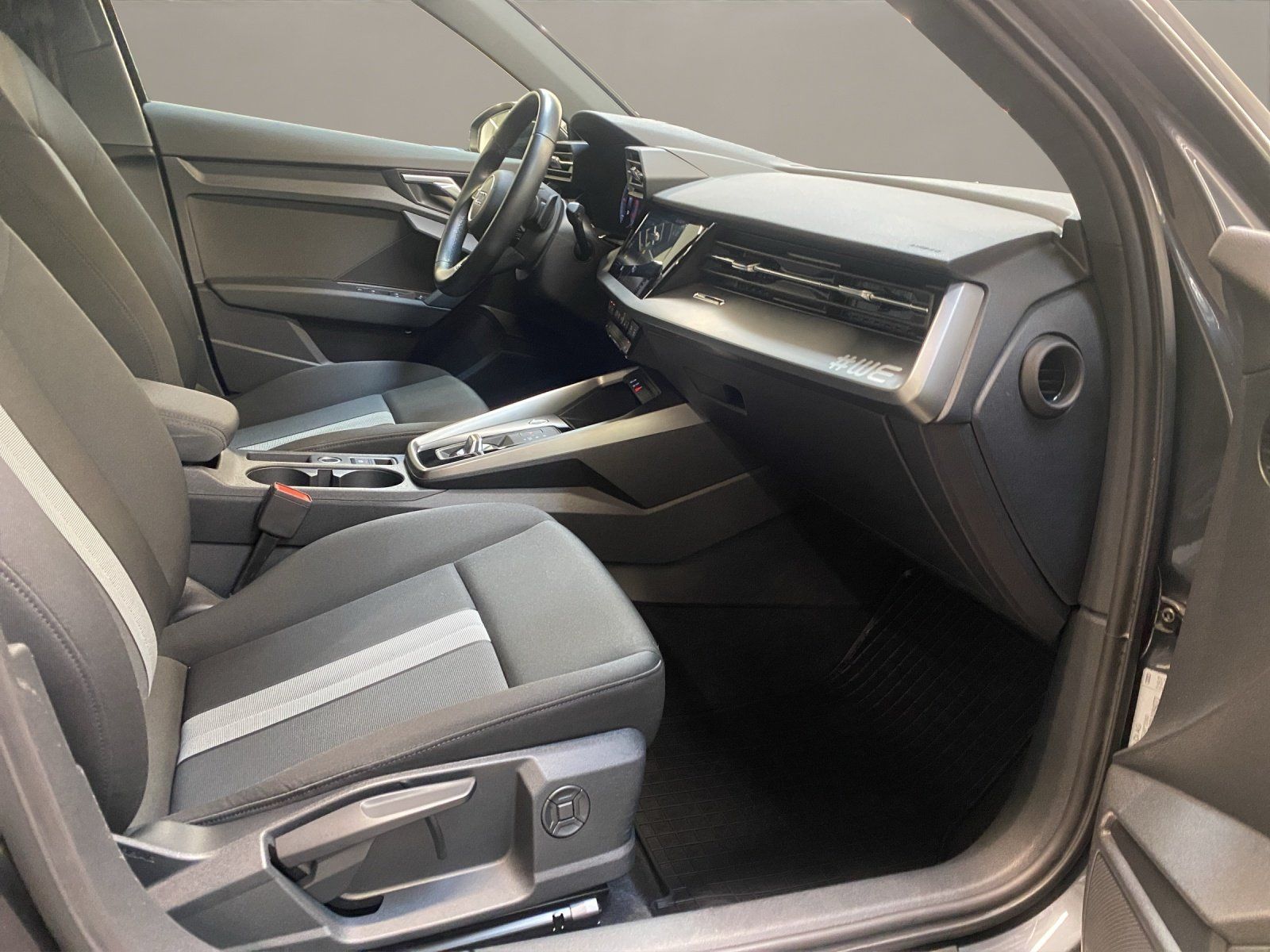 Audi A3 Sportback 35 2.0 TDI advanced AUT Kam. Navi