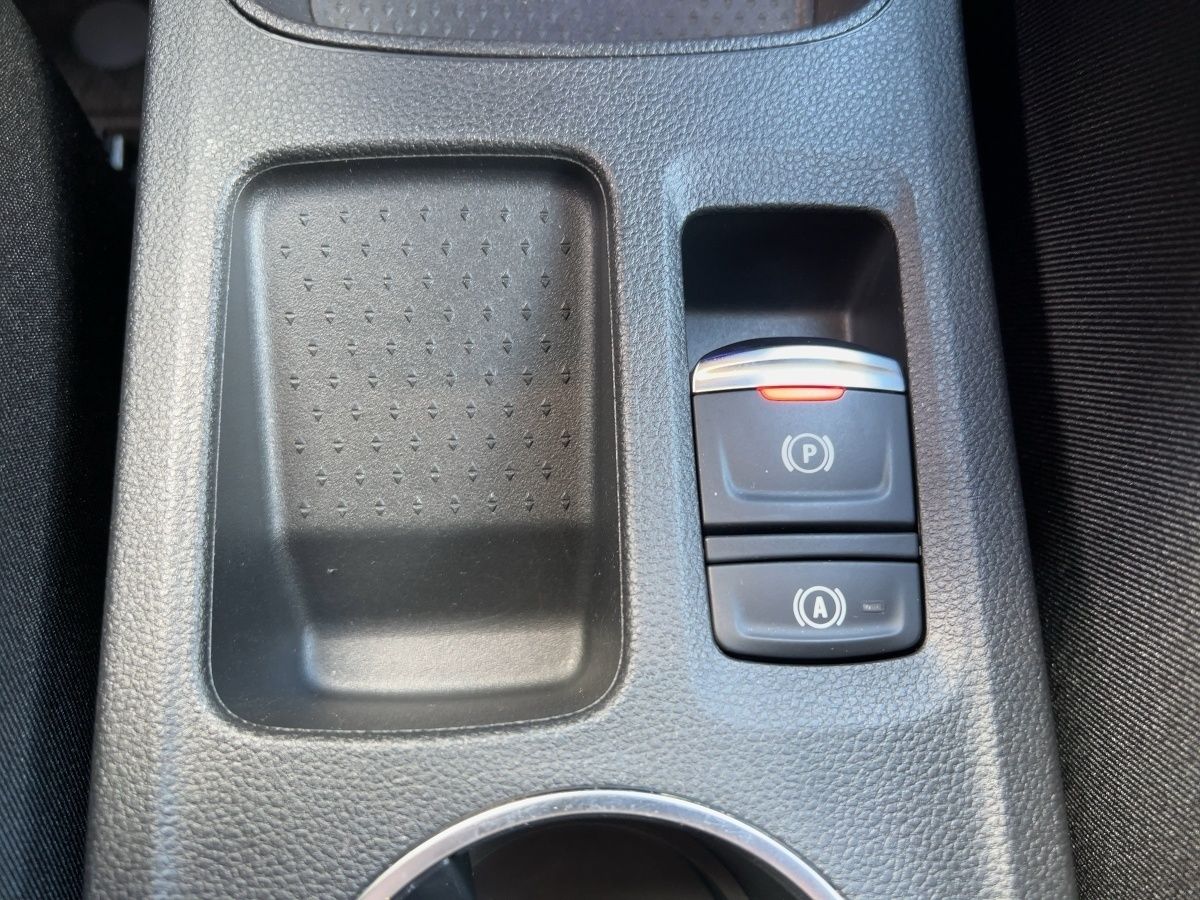 Renault Captur EDITION ONE E-TECH Plug-In HYBRID - Samsaru's Car Outlet