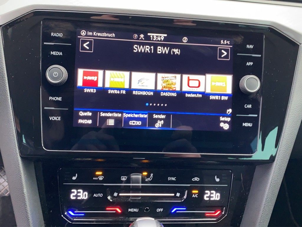 Volkswagen Passat Variant 2.0 TDI Business DSG 4M AHK+RFK