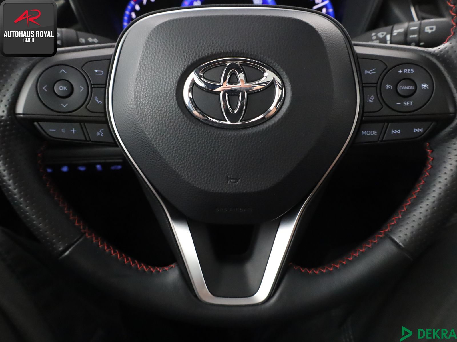 Toyota Corolla 2.0 Hybrid - Samsaru's Car Outlet