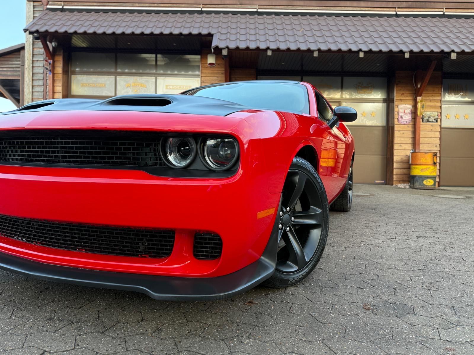 Dodge 5,7 V8*SRT KIT*LEDER*NAVI*KEYLESS*GARNTIE*SERVIC