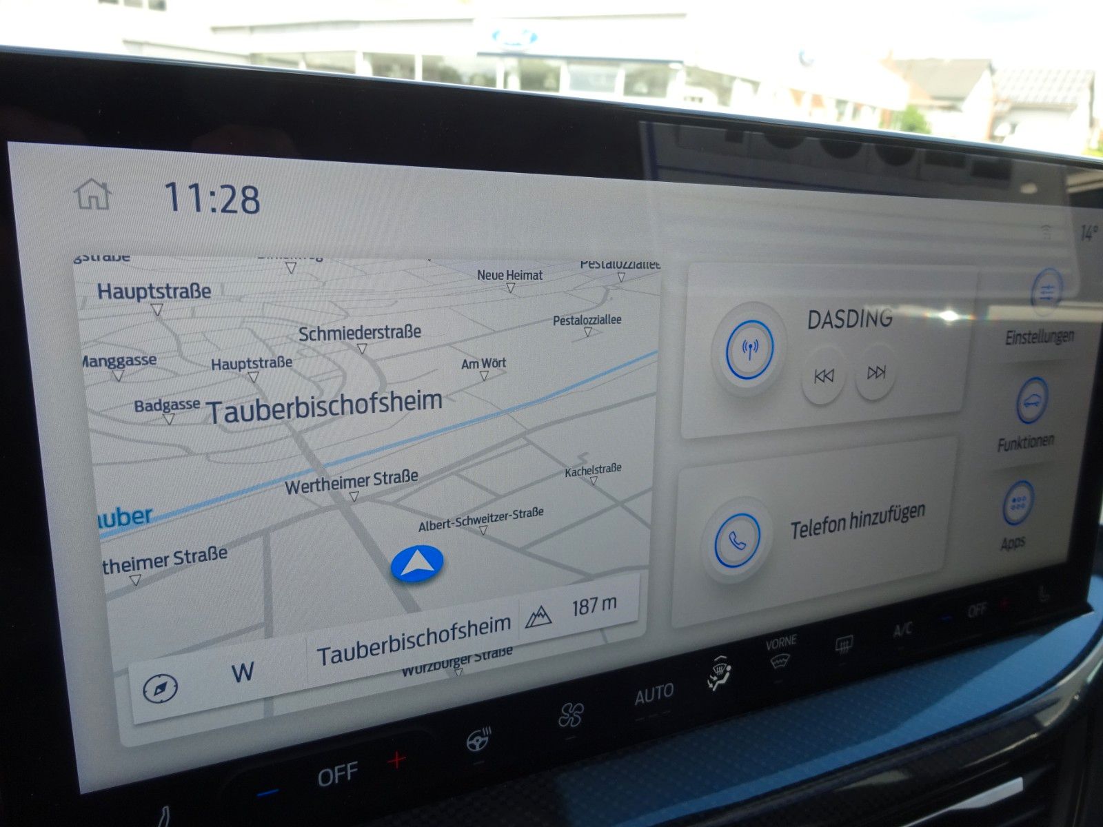 Ford Focus Turnier ST-Line X Autom AHK iACC HuD