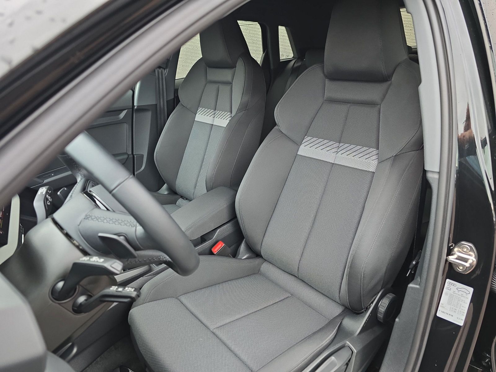 Audi A3 Sportback 30 TFSI advanced - Samsaru's Car Outlet