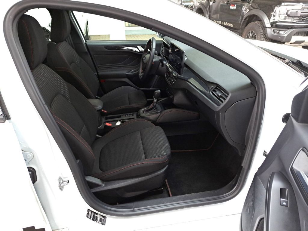 Ford Focus Turnier 1.0 EcoBoost Hybrid Aut. ST-LINE X