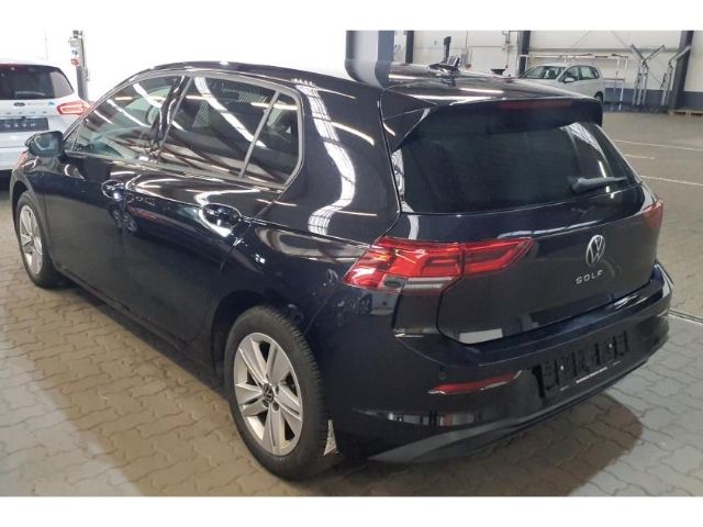 Volkswagen Golf 8 2.0 TDI DSG Life - Samsaru's Car Outlet