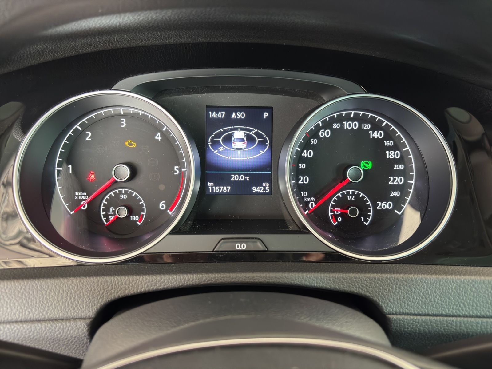 Volkswagen Golf VII Variant 2.0 TDI Highline - Samsaru's Car Outlet