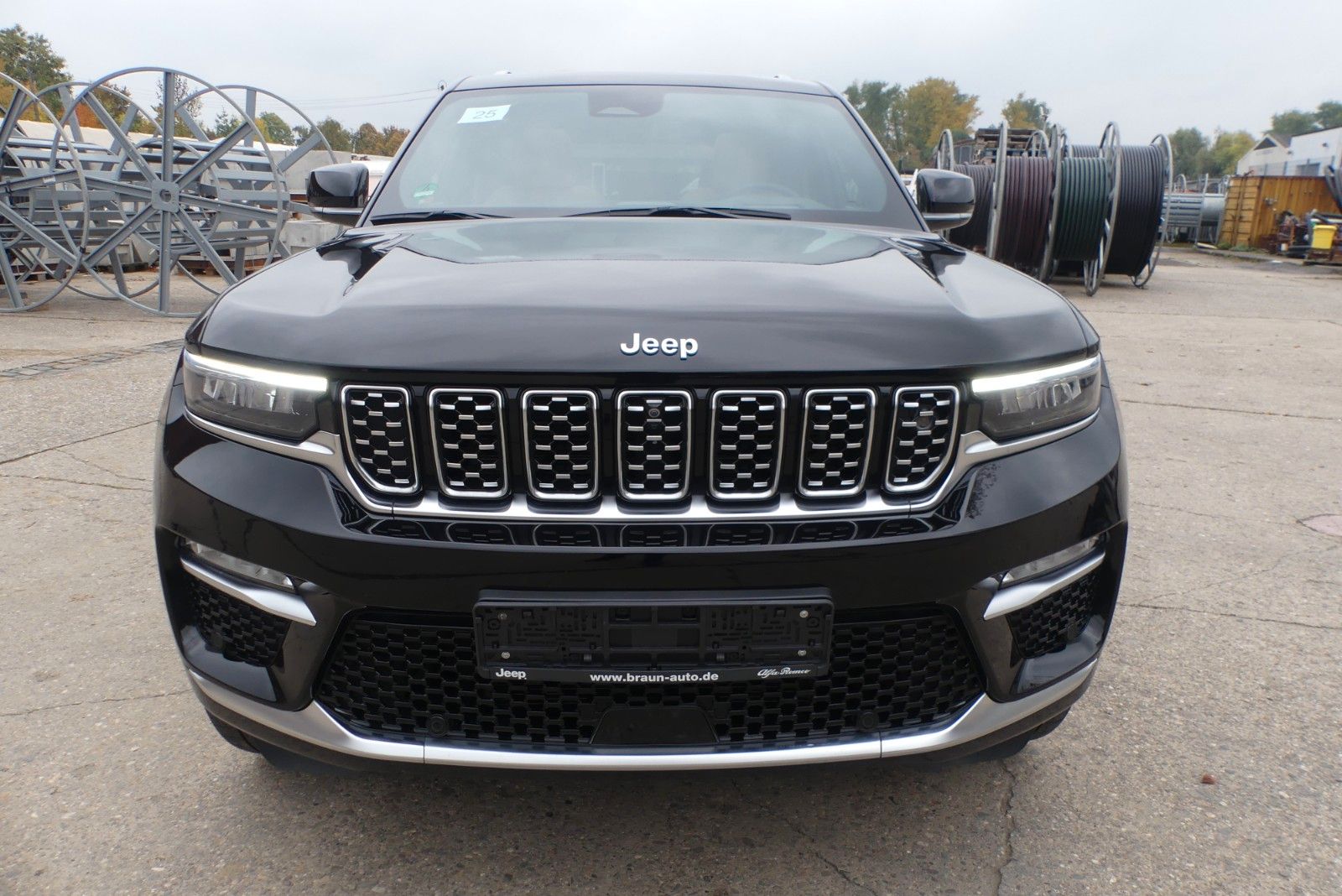 Jeep Grand Cherokee Summit Reserve Plug-In-Hybrid 4xe