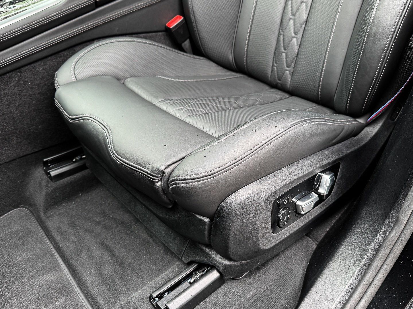 BMW X5 xDrive40d M-SPORT PRO STAND-H 22-ZOLL UPE-137