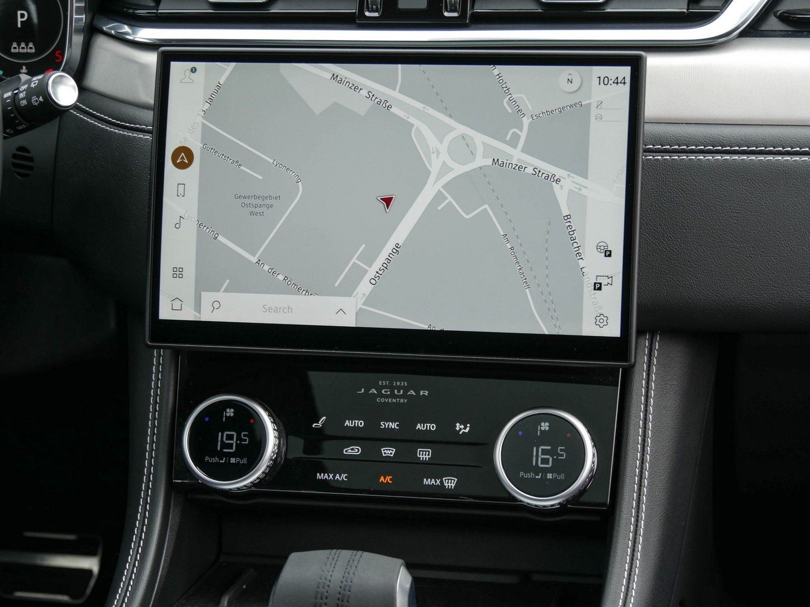Jaguar F-PACE D300 R-Dynamic SE 90th Anniversary Editio