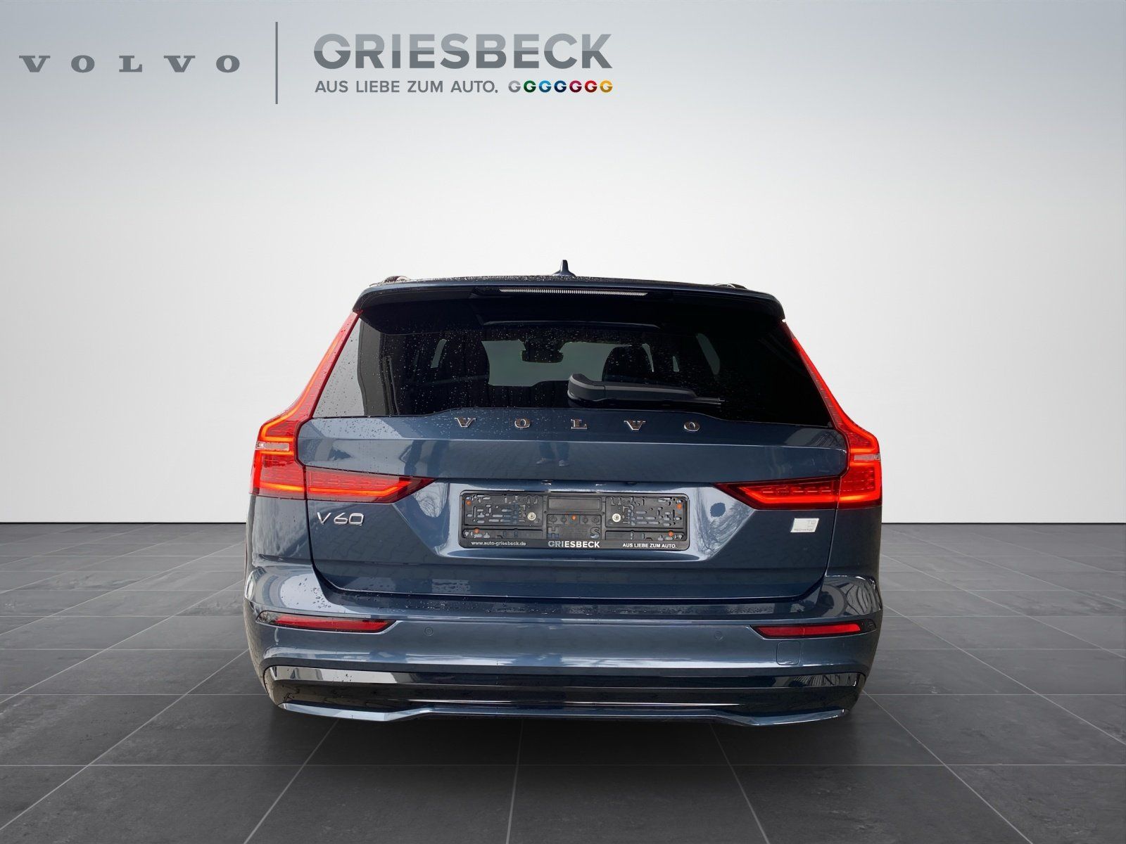 Volvo V60 Kombi T8 Twin Engine AWD*AHK*4xSHZ*WiPa*