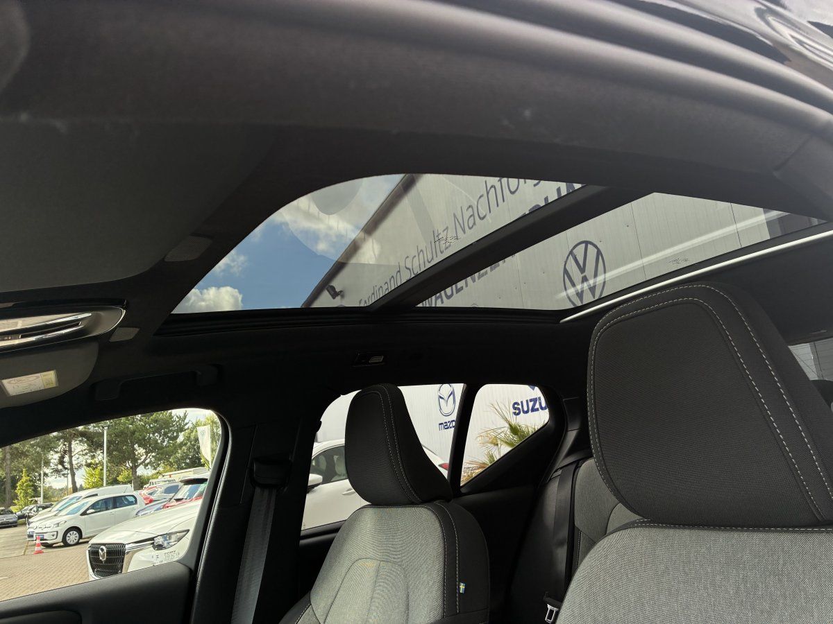 Volvo XC40 B3 Plus Dark Harman/Kardon inkl. Winterräde