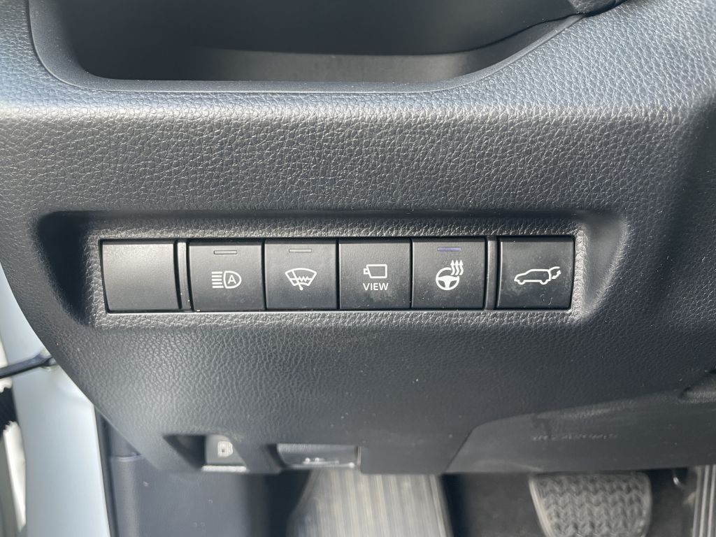 Toyota RAV 4 2.5 4x4 Hybrid Style - Samsaru's Car Outlet