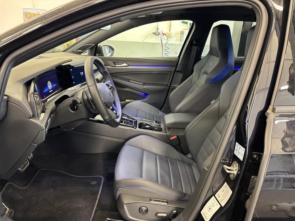 Volkswagen GOLF R VARIANT PERFORMANCE/ACC/HuD/PANO/BELÜFT