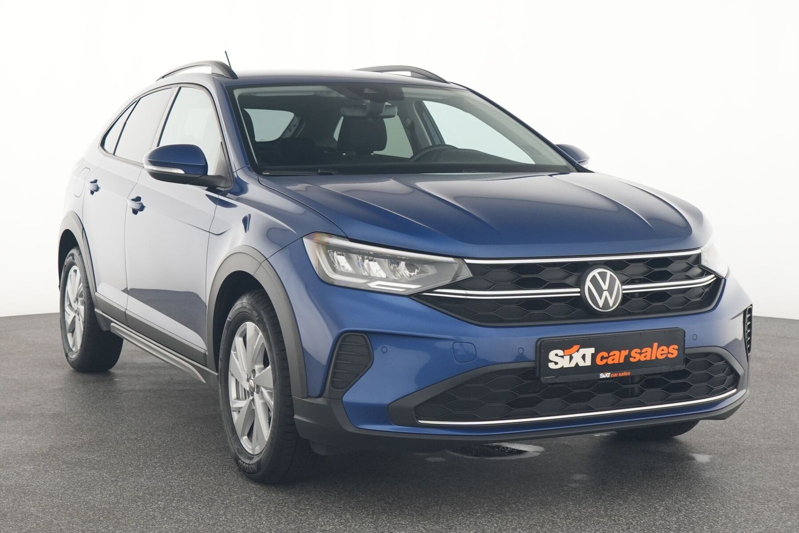 Volkswagen Taigo 1.0 TSI Life - Samsaru's Car Outlet