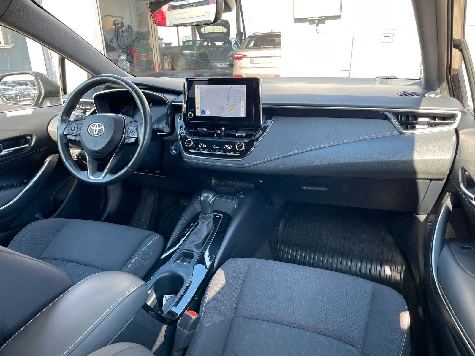 Toyota Corolla 1.8 Touring Sports Hybrid - Samsaru's Car Outlet
