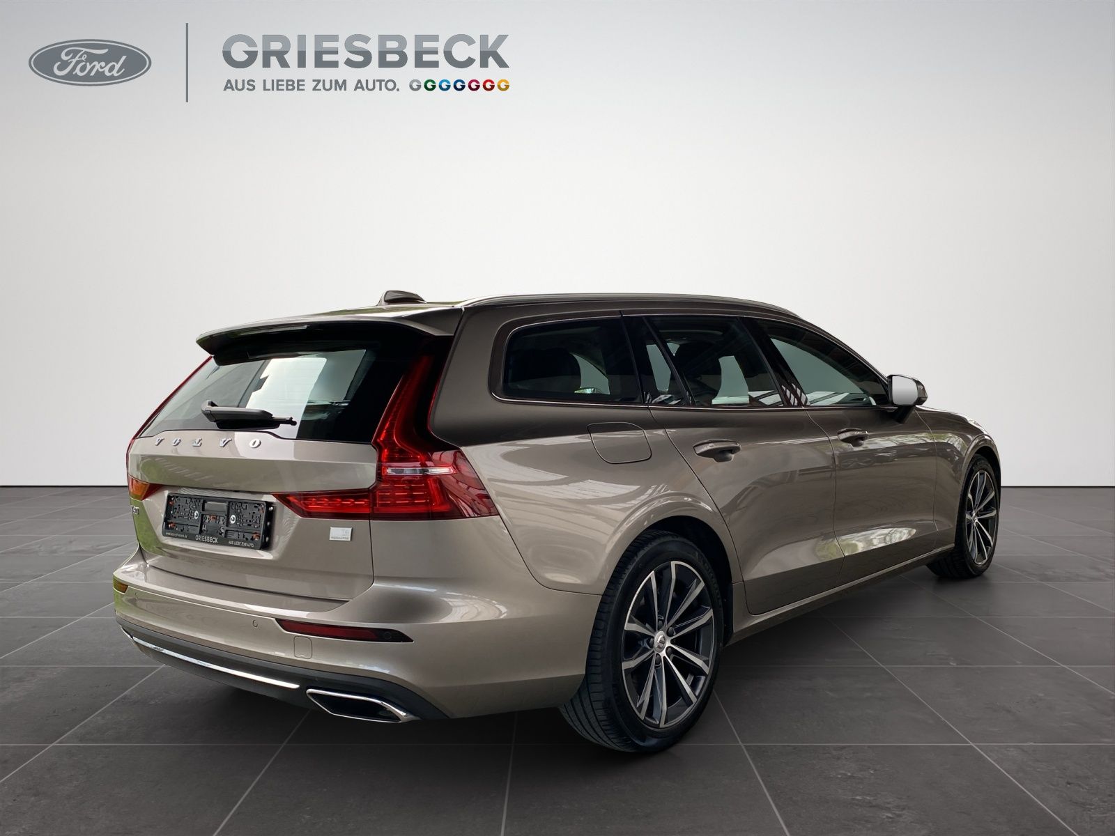 Volvo V60 T6 Core Recharge LED*AHK*