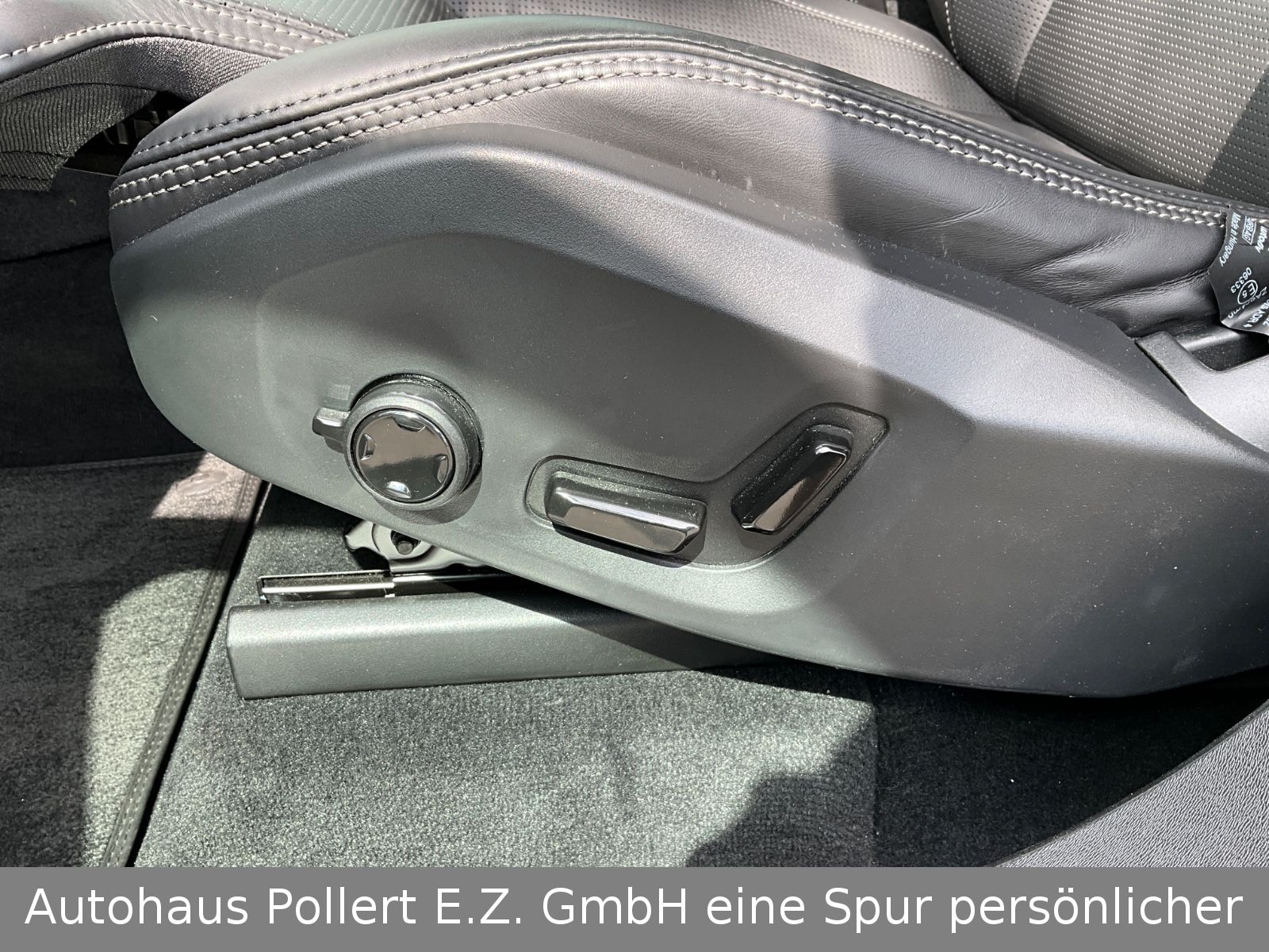 Volvo XC90 Ultra Dark T8 UPE 107.730€