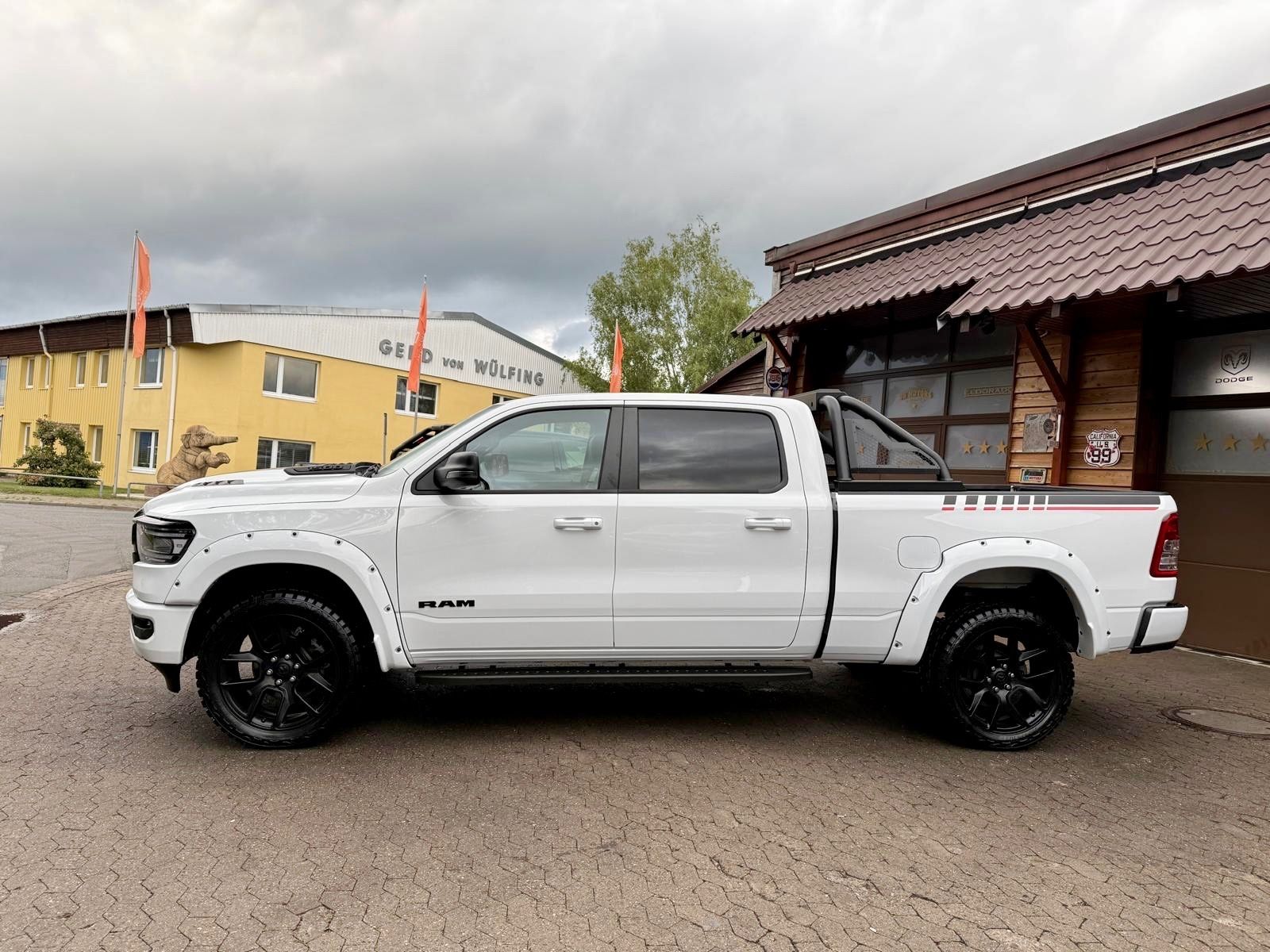 Dodge 5,7L*LPG*AHK*OFF-ROAD*BÜGEL*LONG BED*GARANTIE*