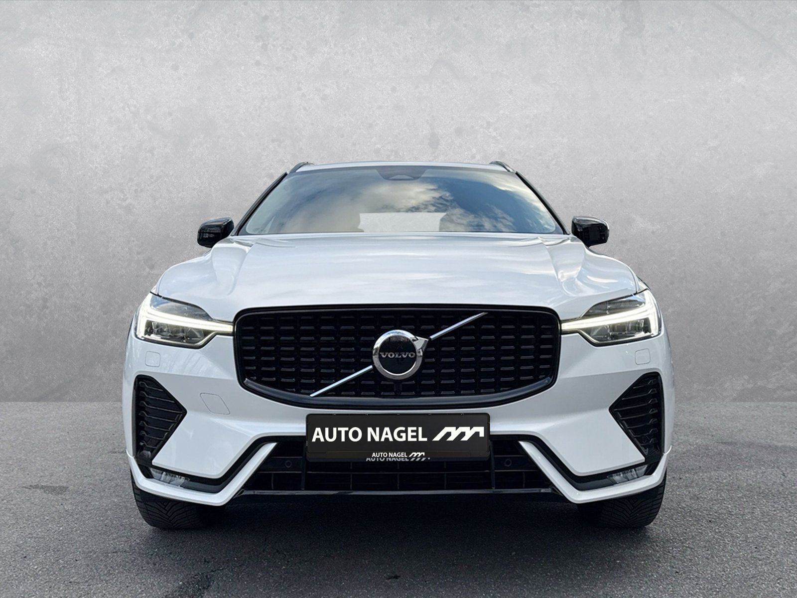 Volvo XC60 Plus B4 AWD Diesel Standhz AWR LichtPaket