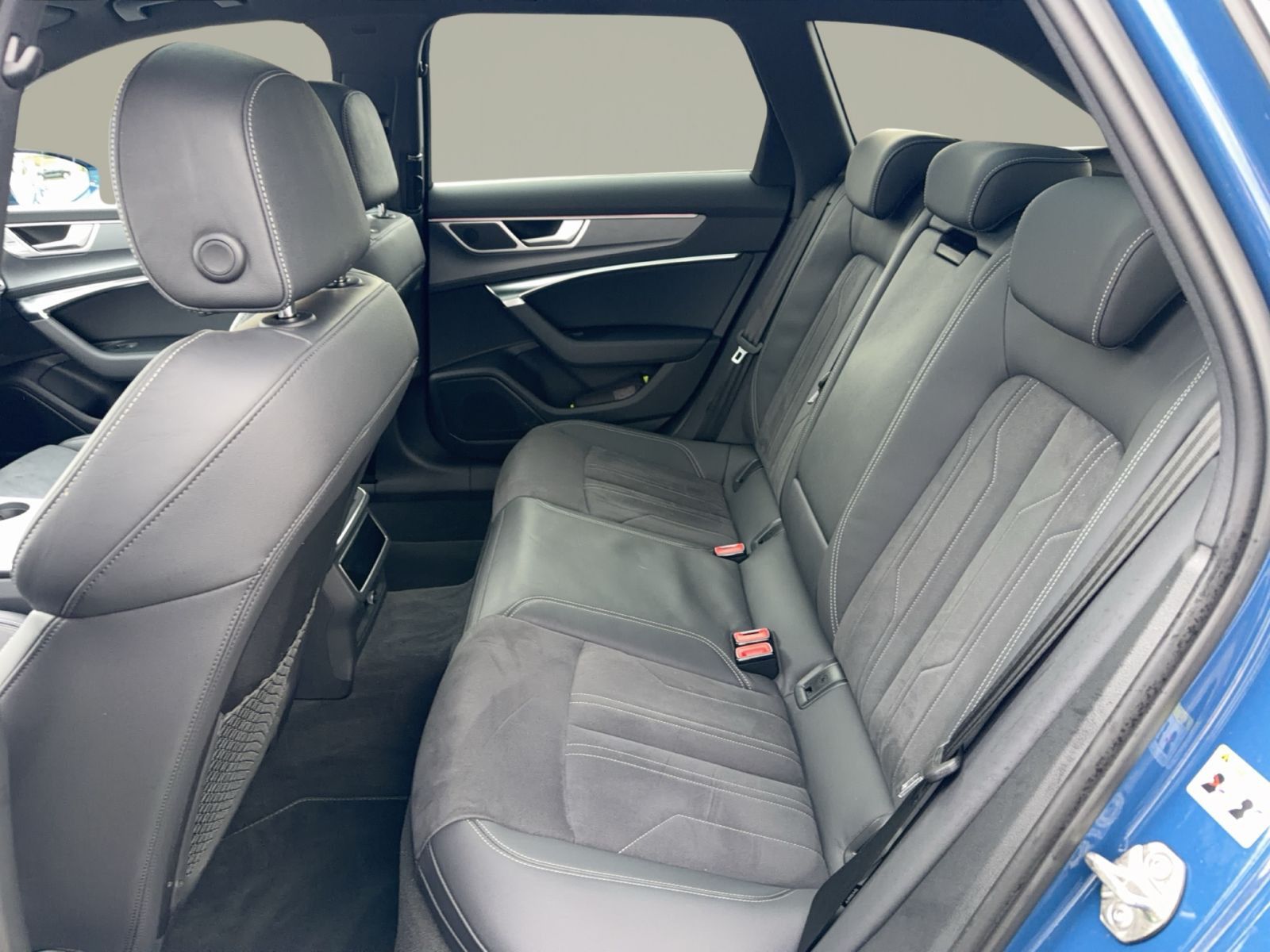 Audi A6 Avant S line 45 TDI qu AHK/Pano/Matrix/Kam/SH