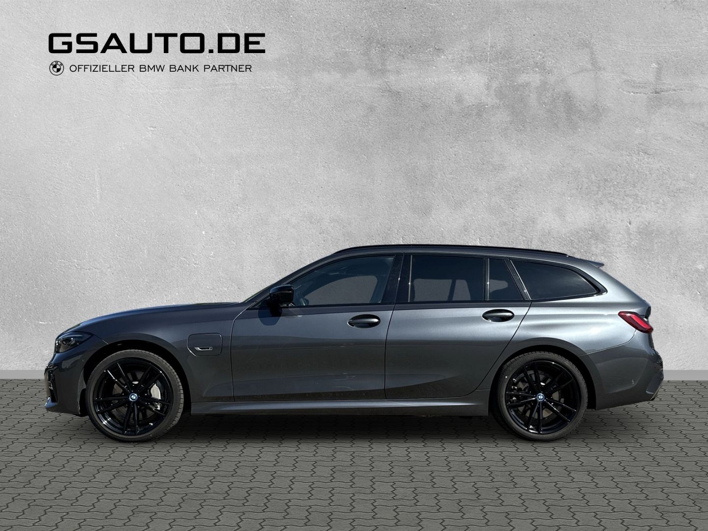 BMW 330 e xDrive M-SPORT - Samsaru's Car Outlet