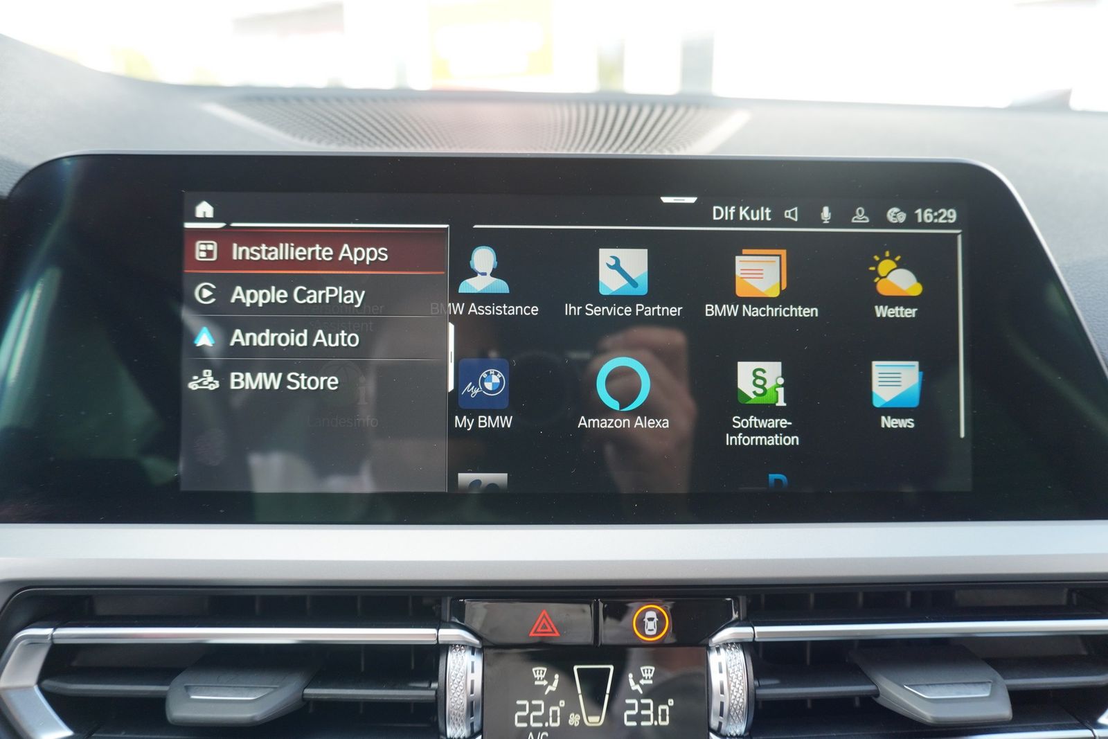 BMW 320d Touring Aut. - Samsaru's Car Outlet