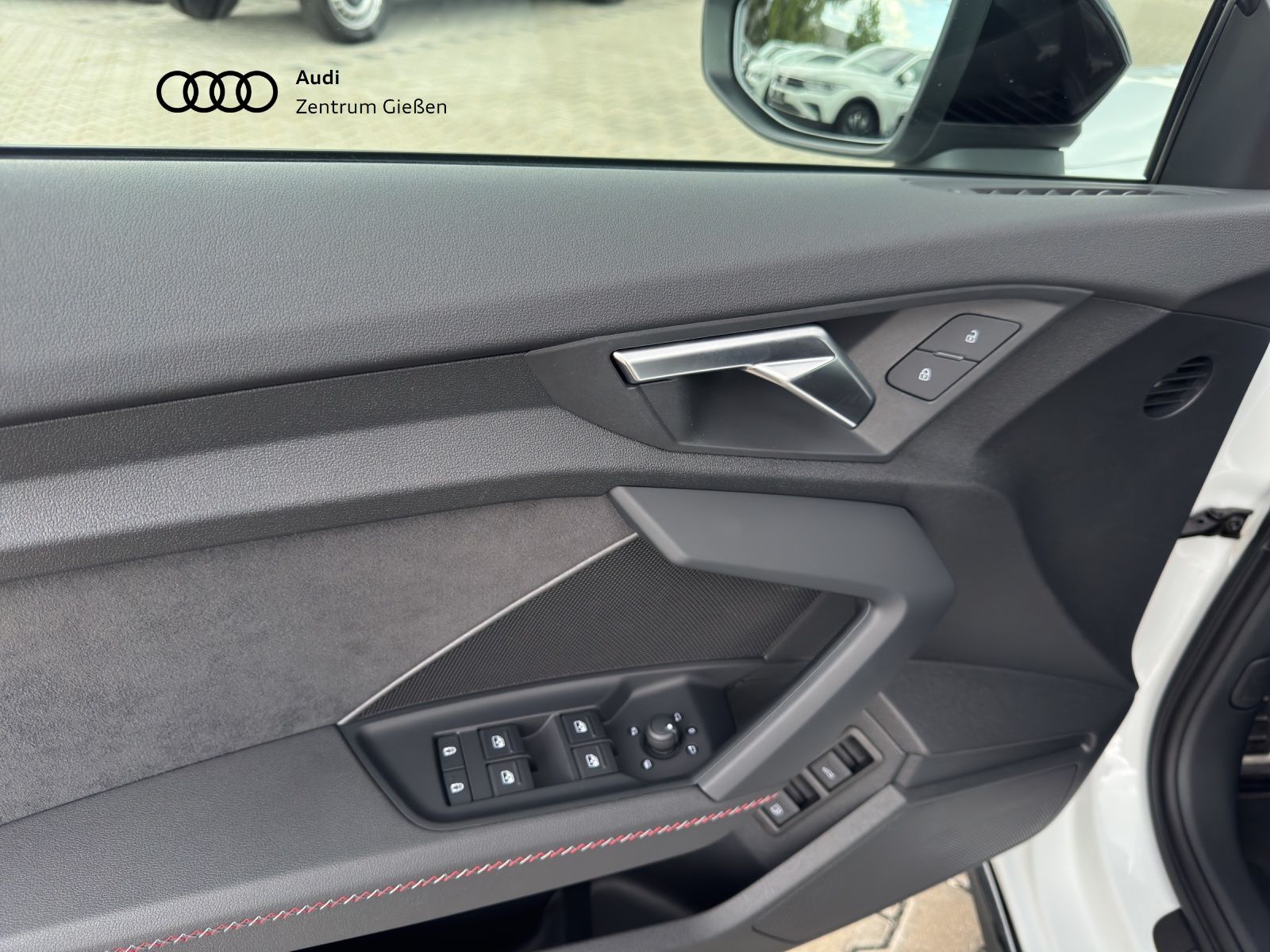 Audi A3 Sportback 45 TFSI e S line Black - Samsaru's Car Outlet