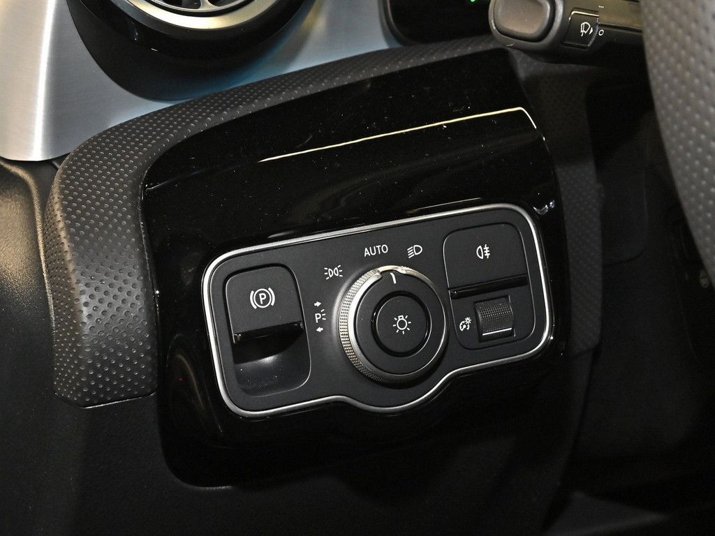 Mercedes-Benz CLA 250 4M Coupé AMG Sport Advanced Plus - Samsaru's Car Outlet