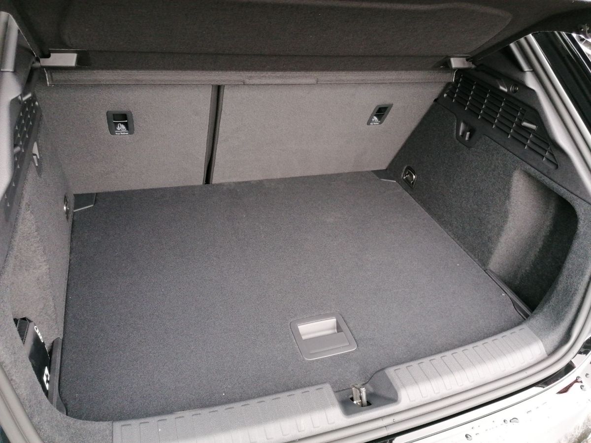Audi A3 Sportback advanced 30TFSI - Samsaru's Car Outlet