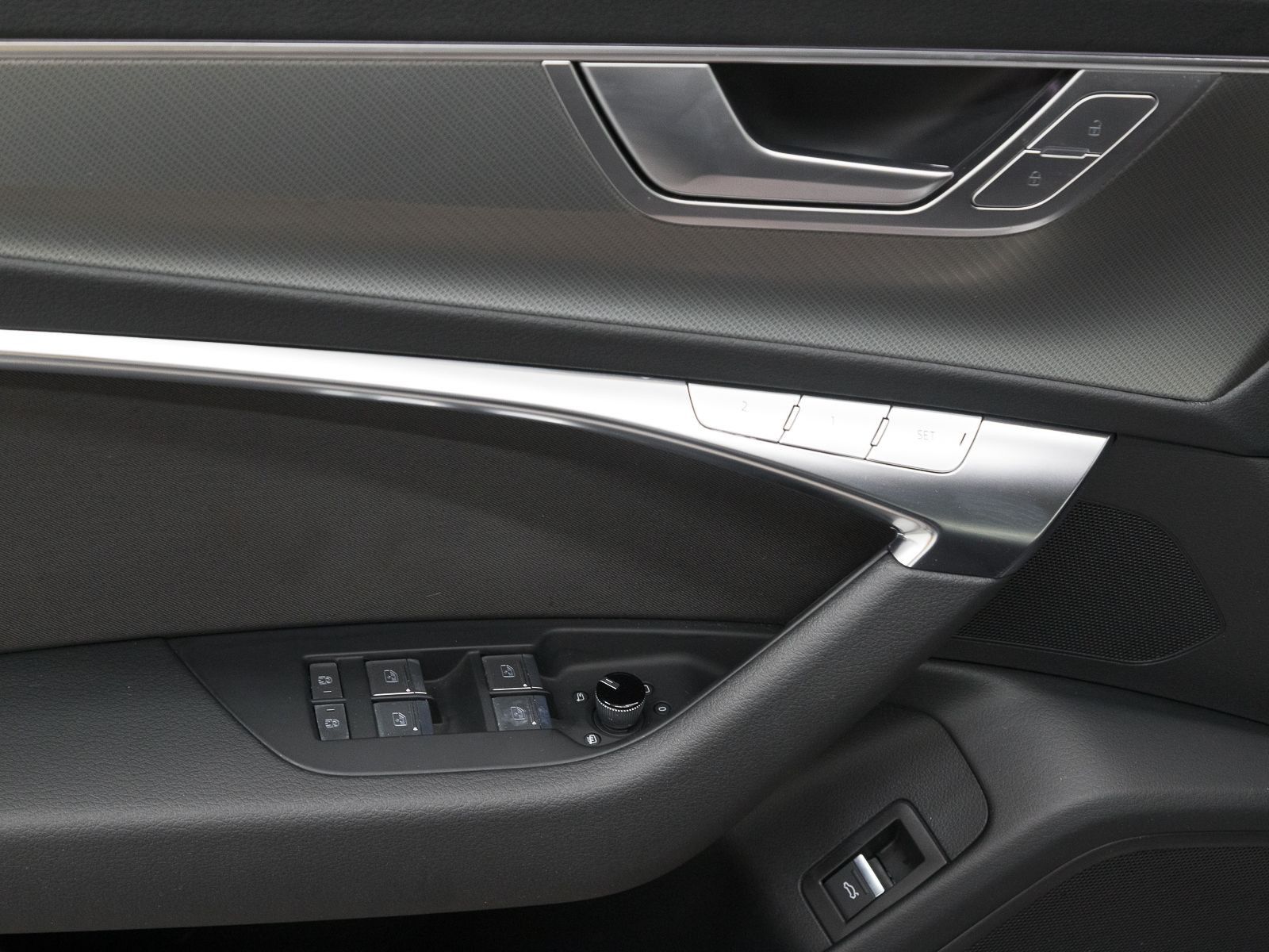 Audi A6 Avant 45 TFSI SPORT - Samsaru's Car Outlet