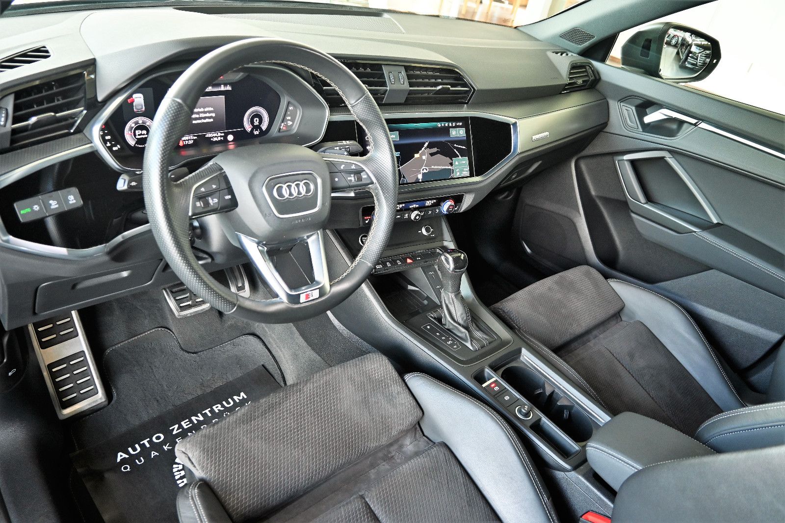 Audi Q3 SB 35 TDI qu S-Line - Samsaru's Car Outlet