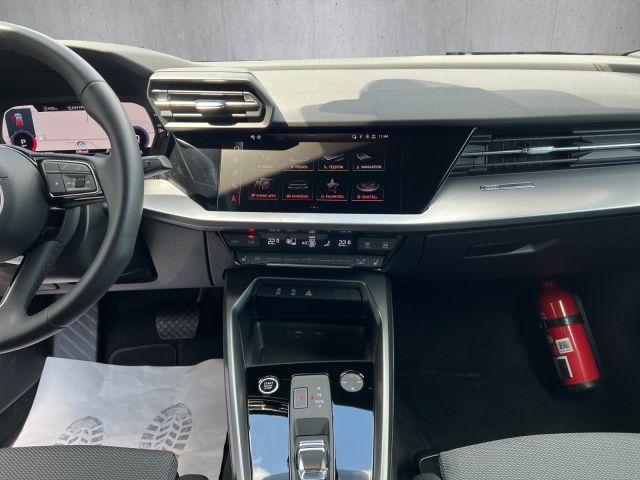 Audi A3 Sportback 35 1.5 TFSI S - Samsaru's Car Outlet