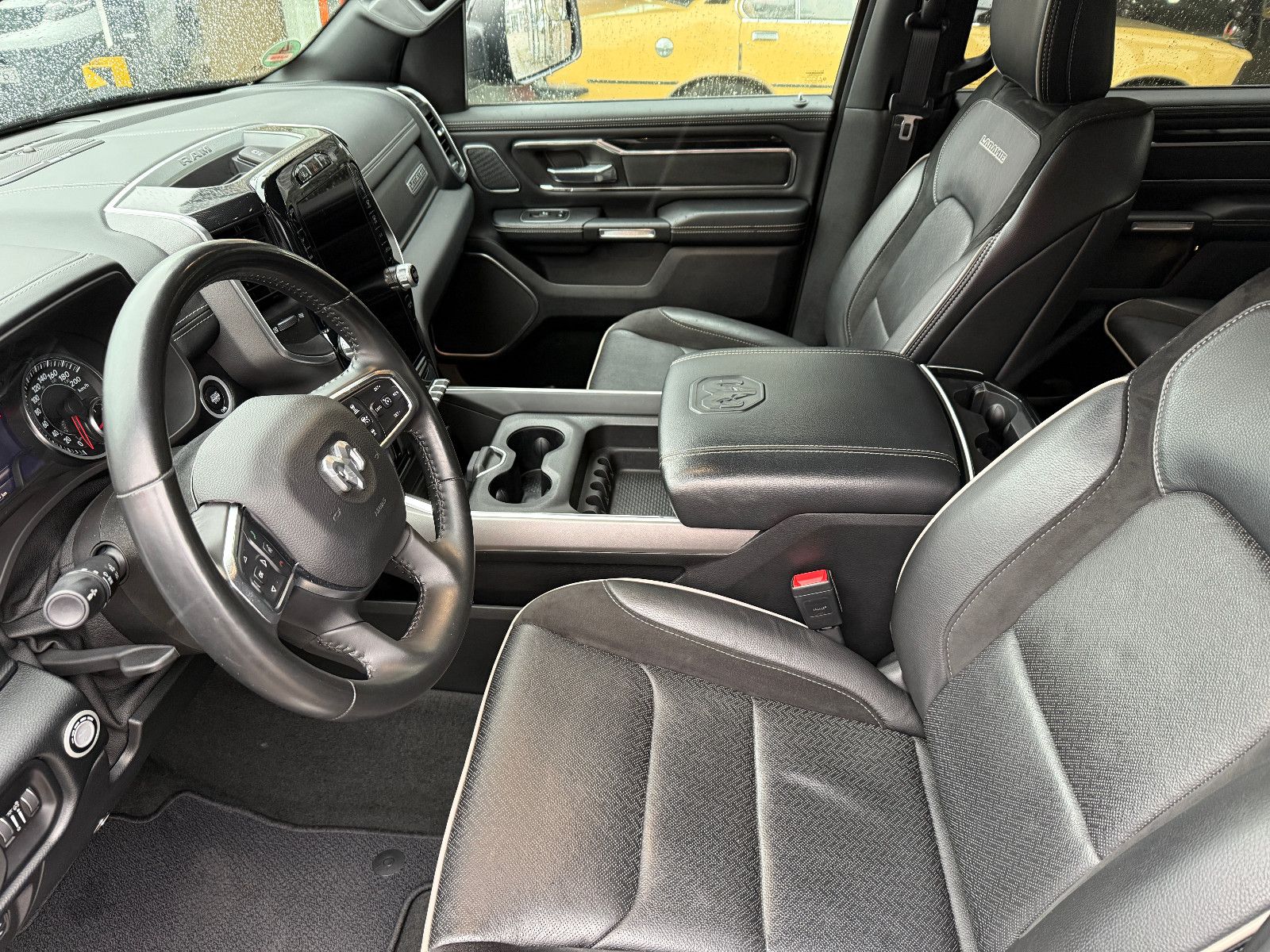 Dodge RAM Crew Cab LARAMIE NIGHT 22"/SPORTABGAS/360°