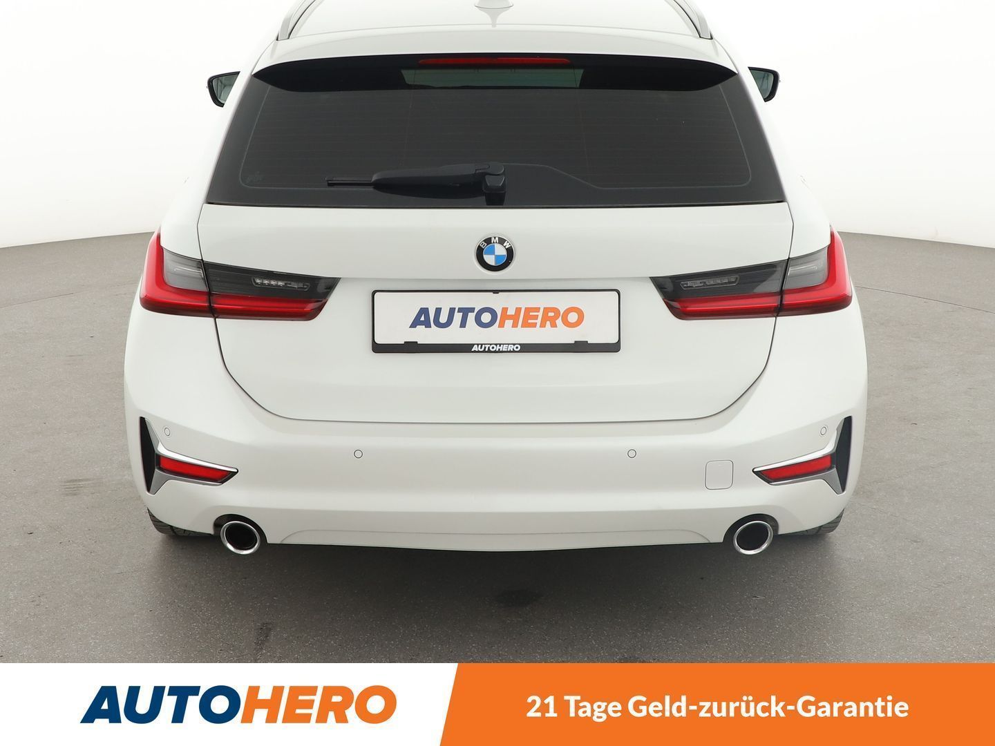 BMW 330d Luxury Line - Samsaru's Car Outlet