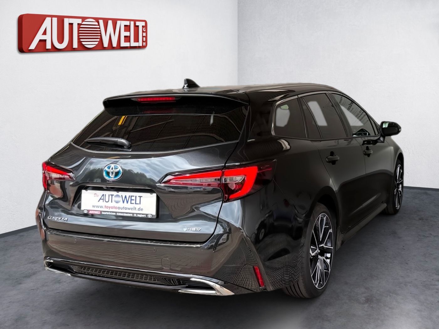 Toyota Corolla Touring Sports 2.0 Lounge PanoramaSD JBL