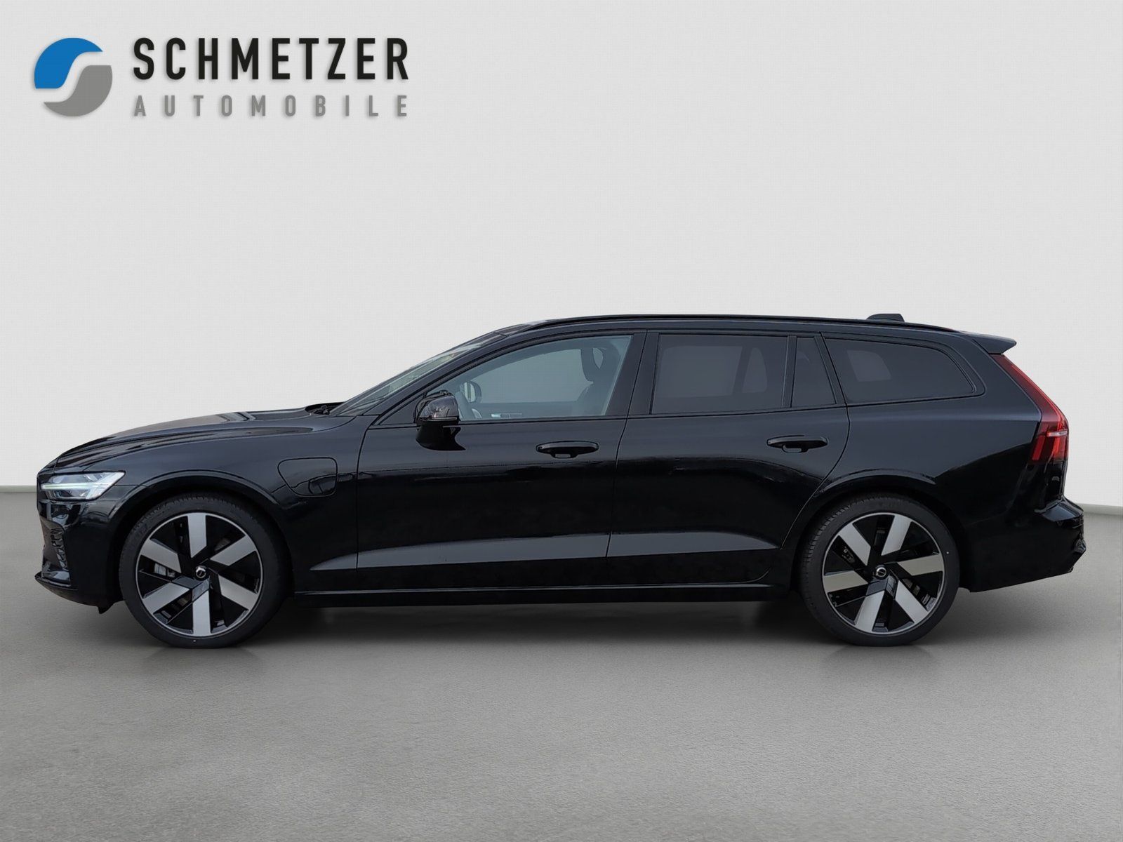 Volvo V60+T8+AWD+AWD+GT+Ultra+Dark+Bowers-W+360°Kamera