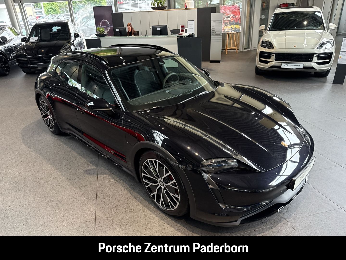 Porsche Taycan 4S Cross Turismo InnoDrive Surround-View