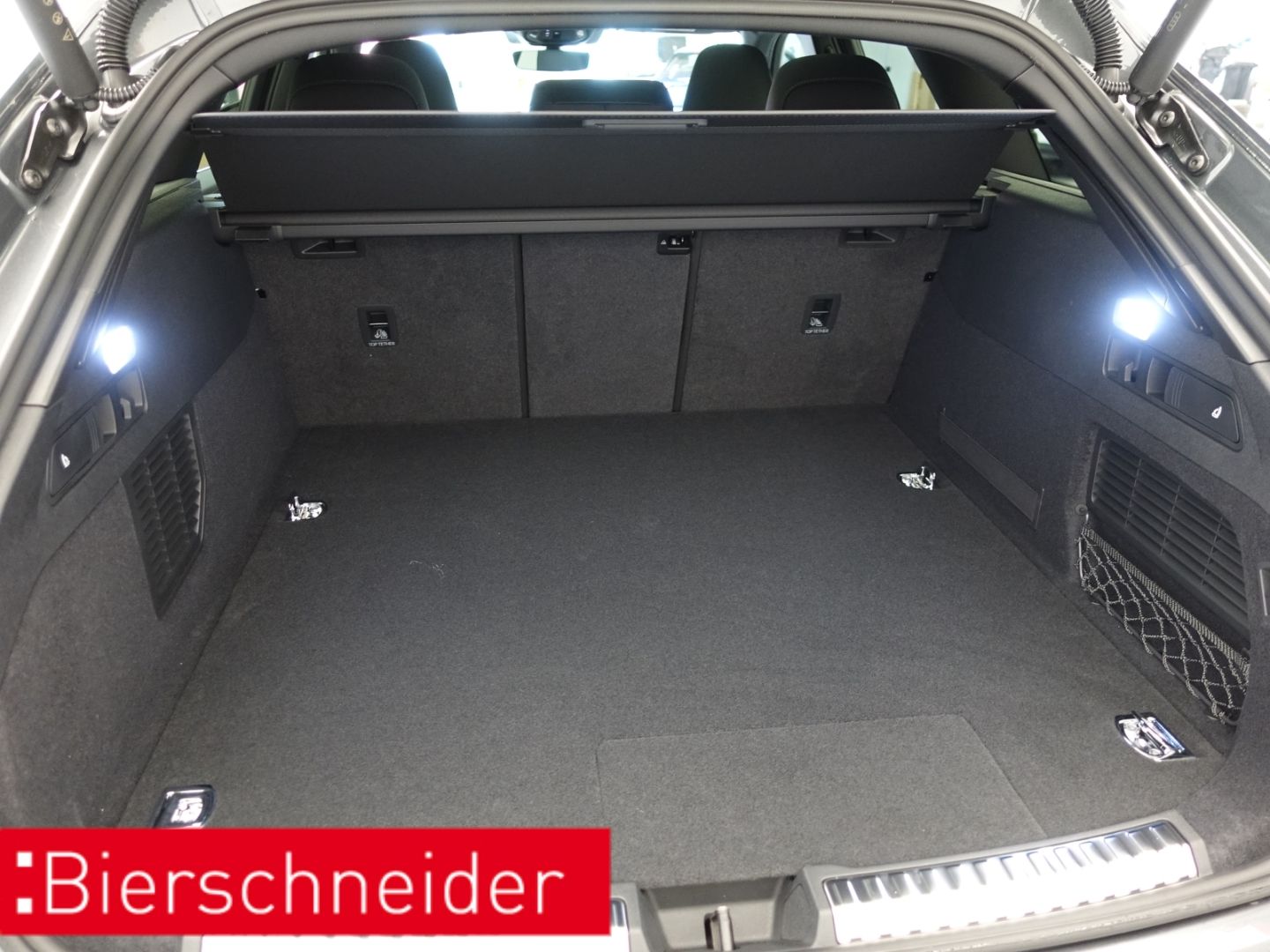 Audi A5 Avant e-hybrid quattro S line GARANTIE 5J PAN