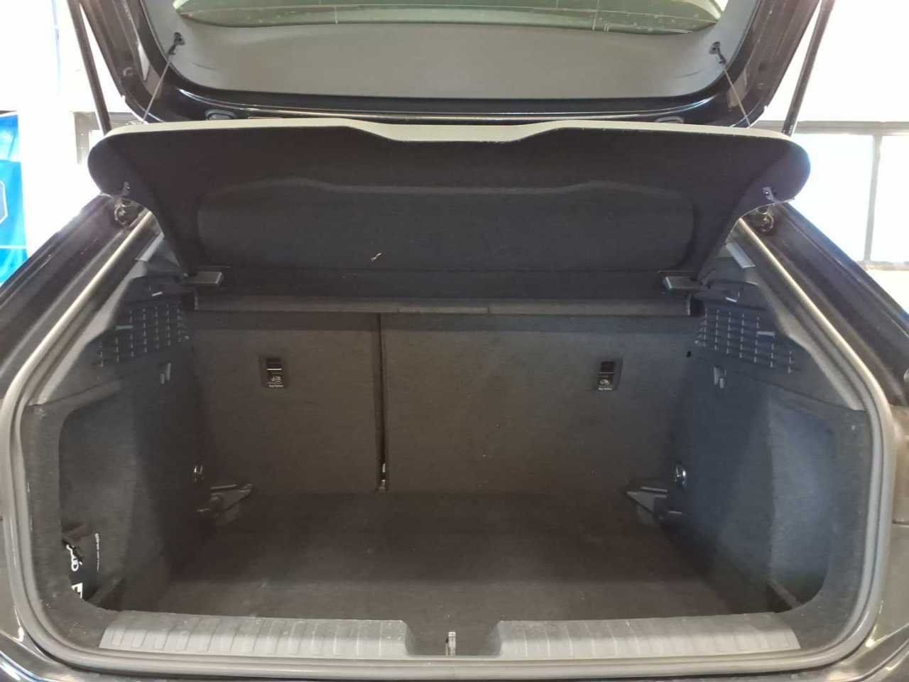 Audi A3 35 2.0 TDI Sportback basis Virtual StHz LED