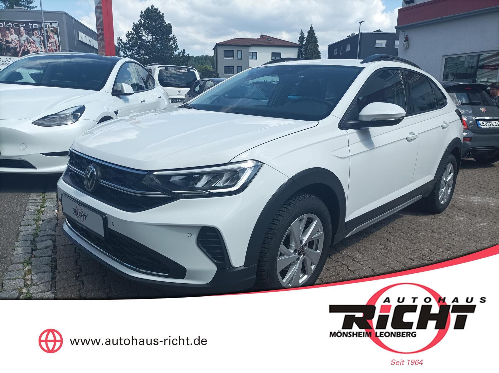Volkswagen Taigo 1.0 TSI Life - Samsaru's Car Outlet