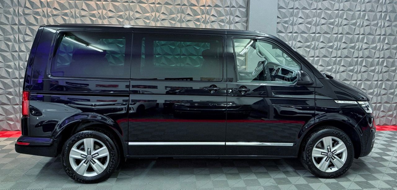 Volkswagen T6.1 Multivan 2.0 TDI DSG 4Motion - Samsaru's Car Outlet