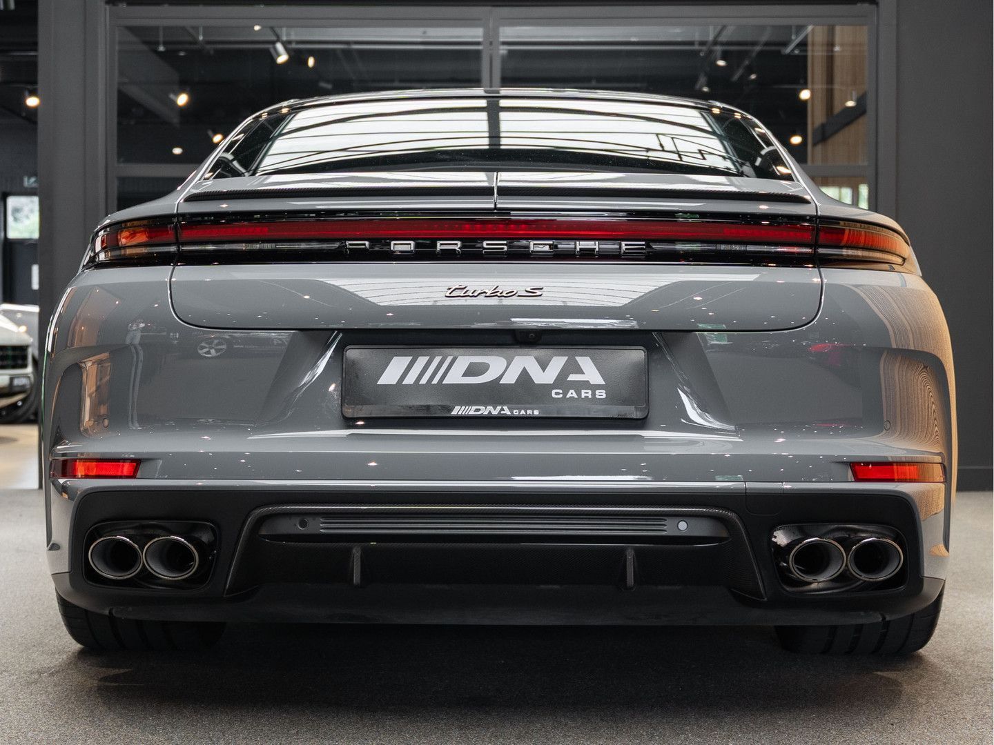 Porsche Panamera Turbo S Carbon Pakket 4.0 Turbo S PCCB