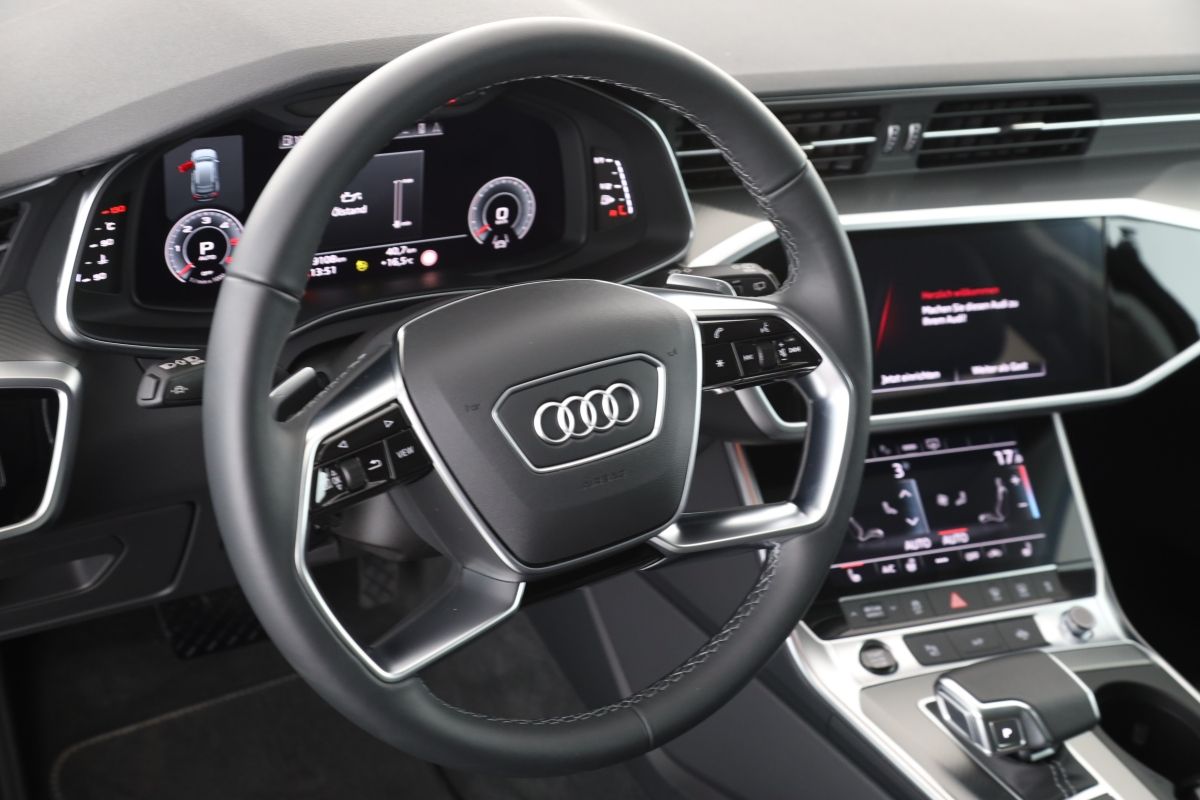 Audi A6 Avant 40 TDI S tronic S line - Samsaru's Car Outlet