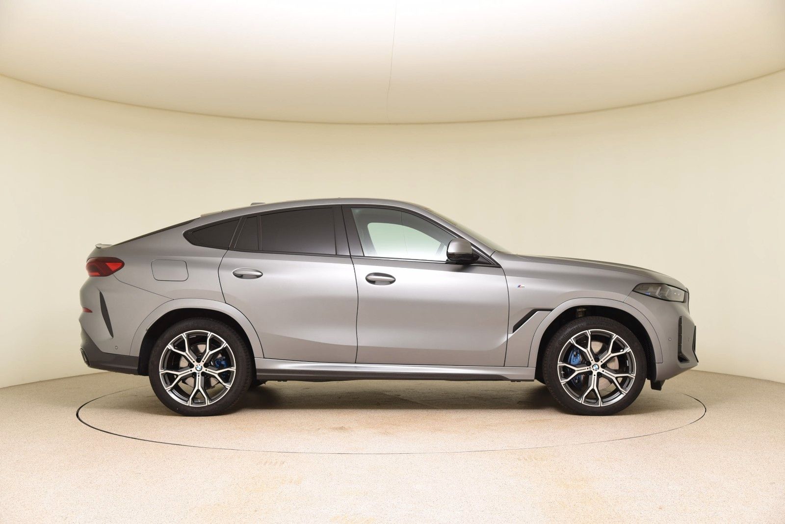 BMW X6 xDrive30d M Sport Pro HUD AHK Pano LED H&K