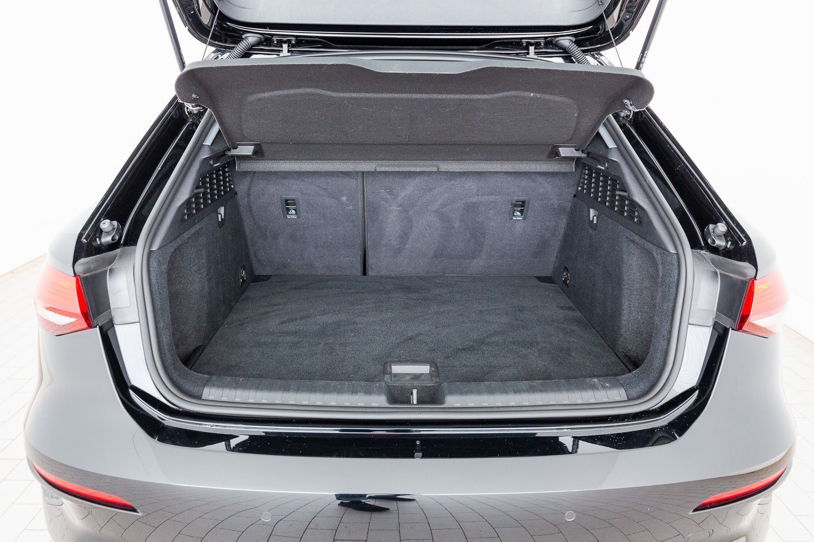 Audi A3 Sportback 30 TDI S tr. LED NAVI VIRTUAL PDC