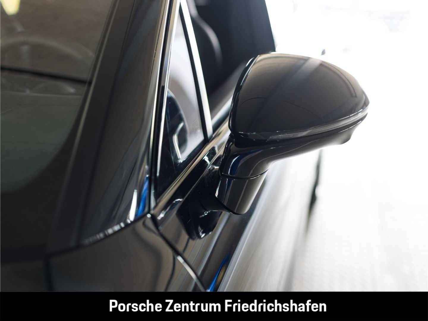Porsche Cayenne GTS HA-Lenkung InnoDrive Head-Up BOSE