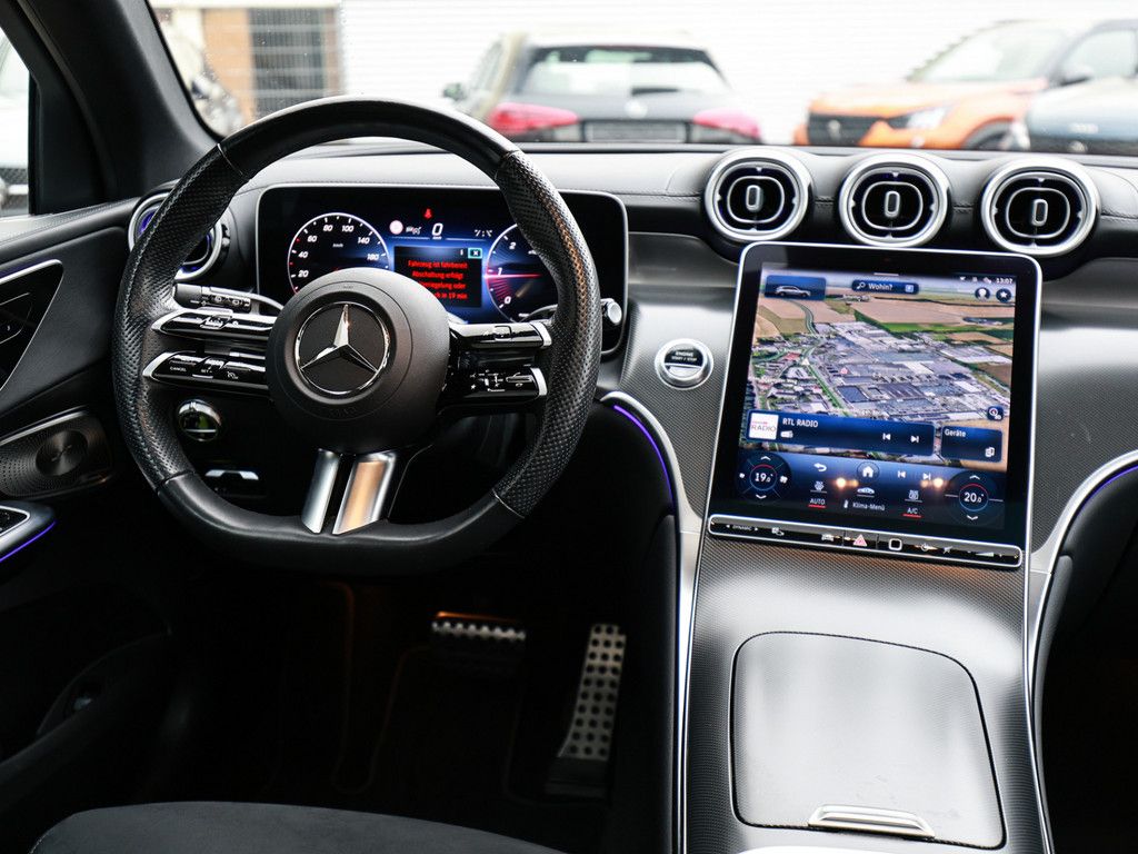Mercedes-Benz GLC 220 d 4M AMG Sport Advanced+ AHK Abstandstem