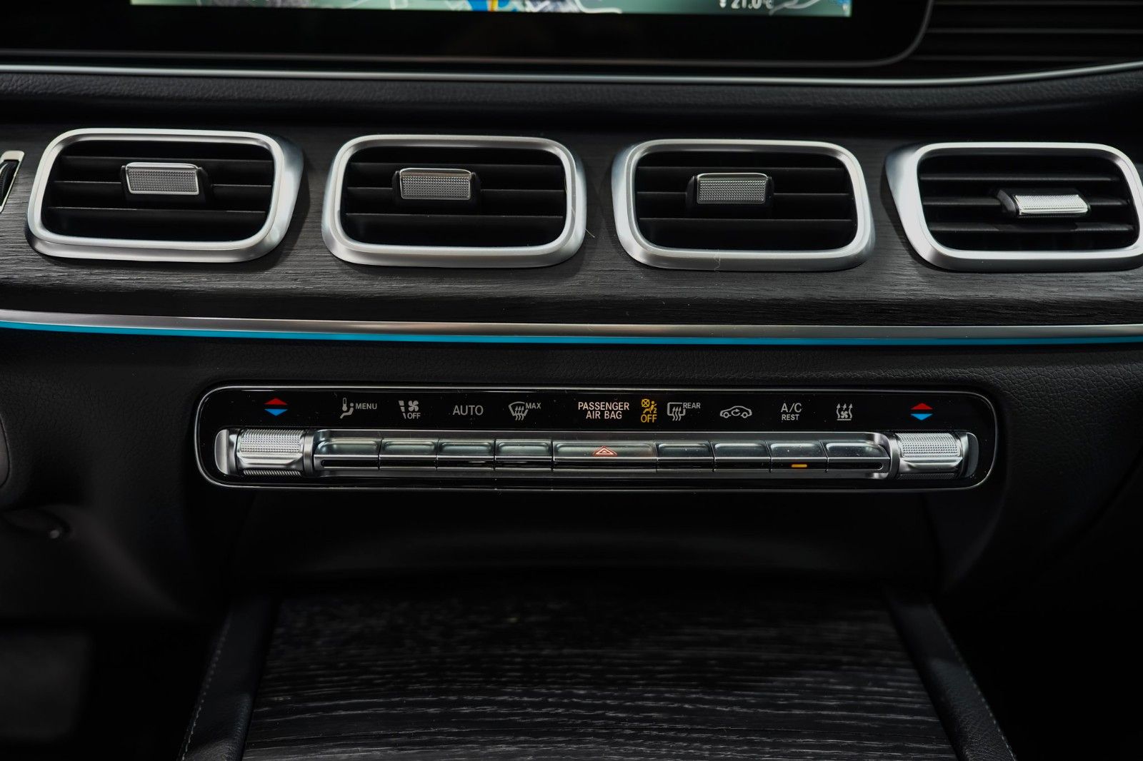 Mercedes-Benz GLE 450 4Matic*AMG-LINE*AIRMATIC*PANO*360°KAMERA