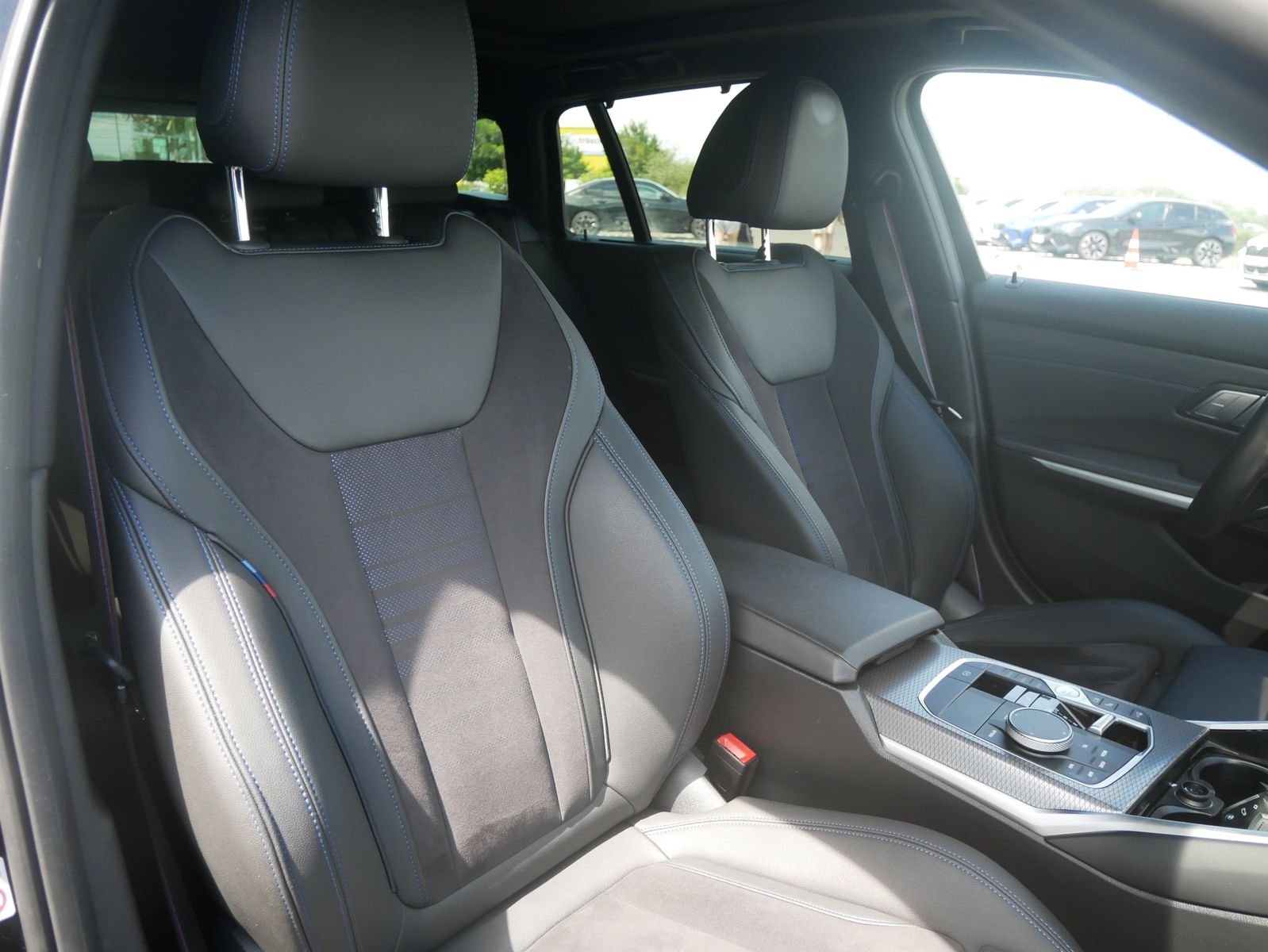 BMW 330e xDrive Touring M Sportpaket HK HiFi DAB